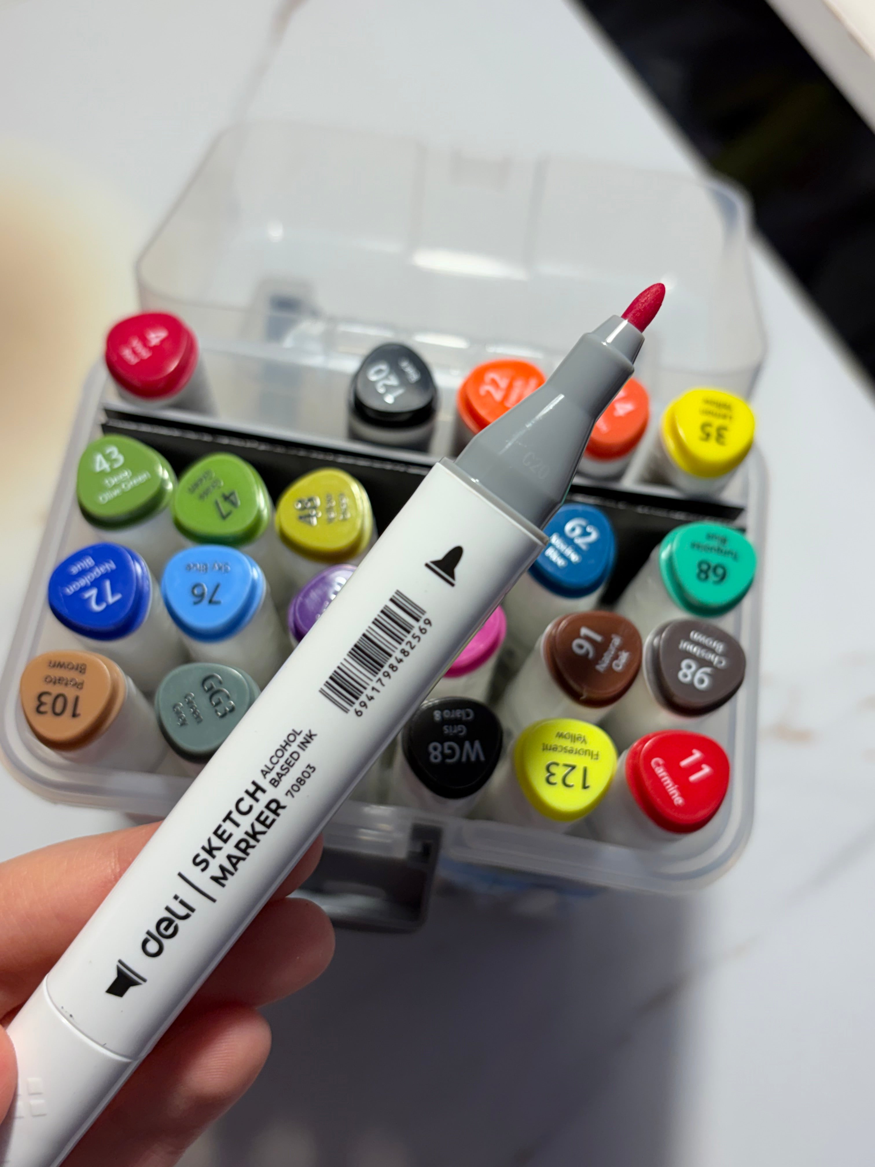 Deli 24 sketch markers