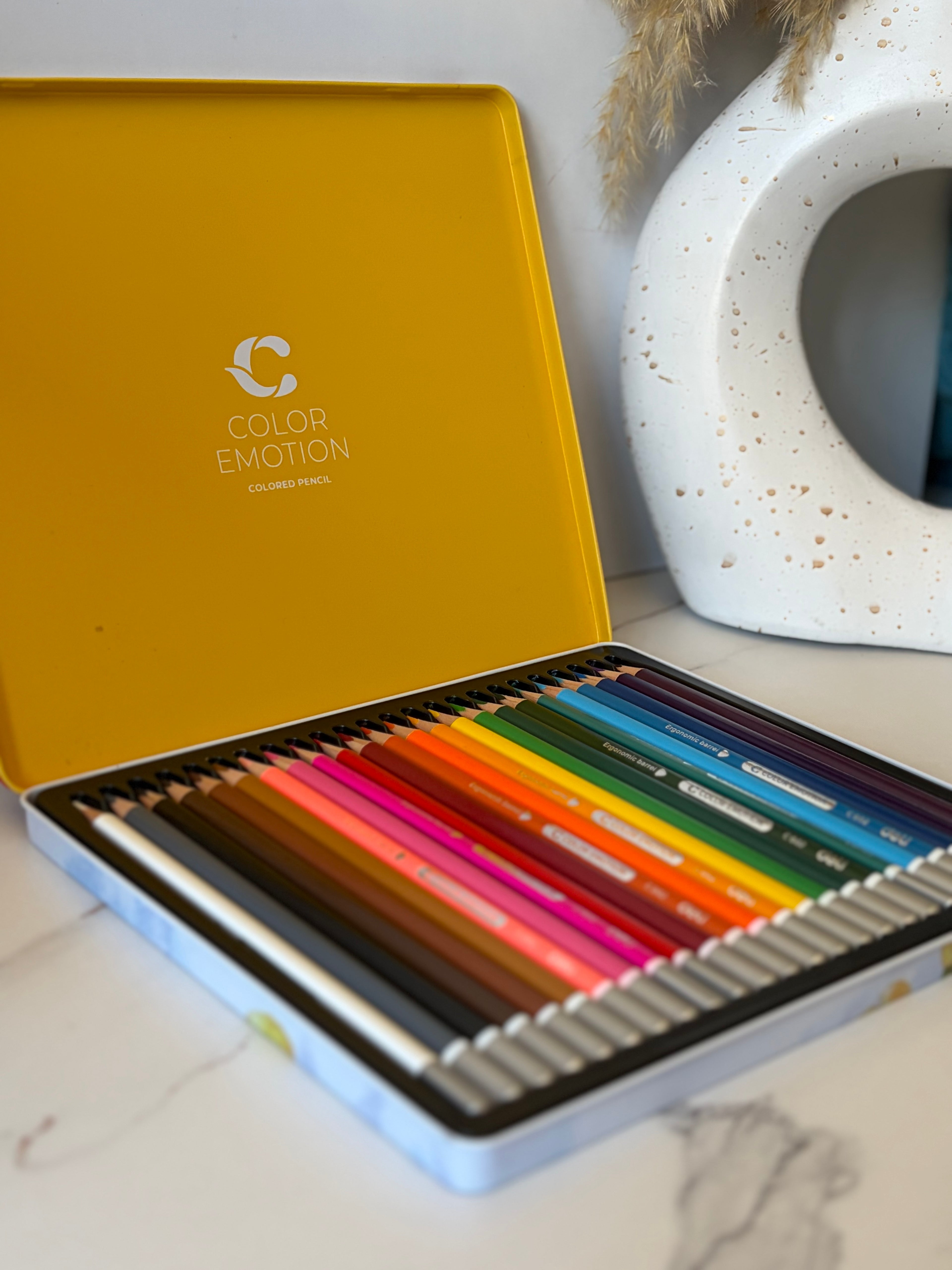 Deli color emotion 24