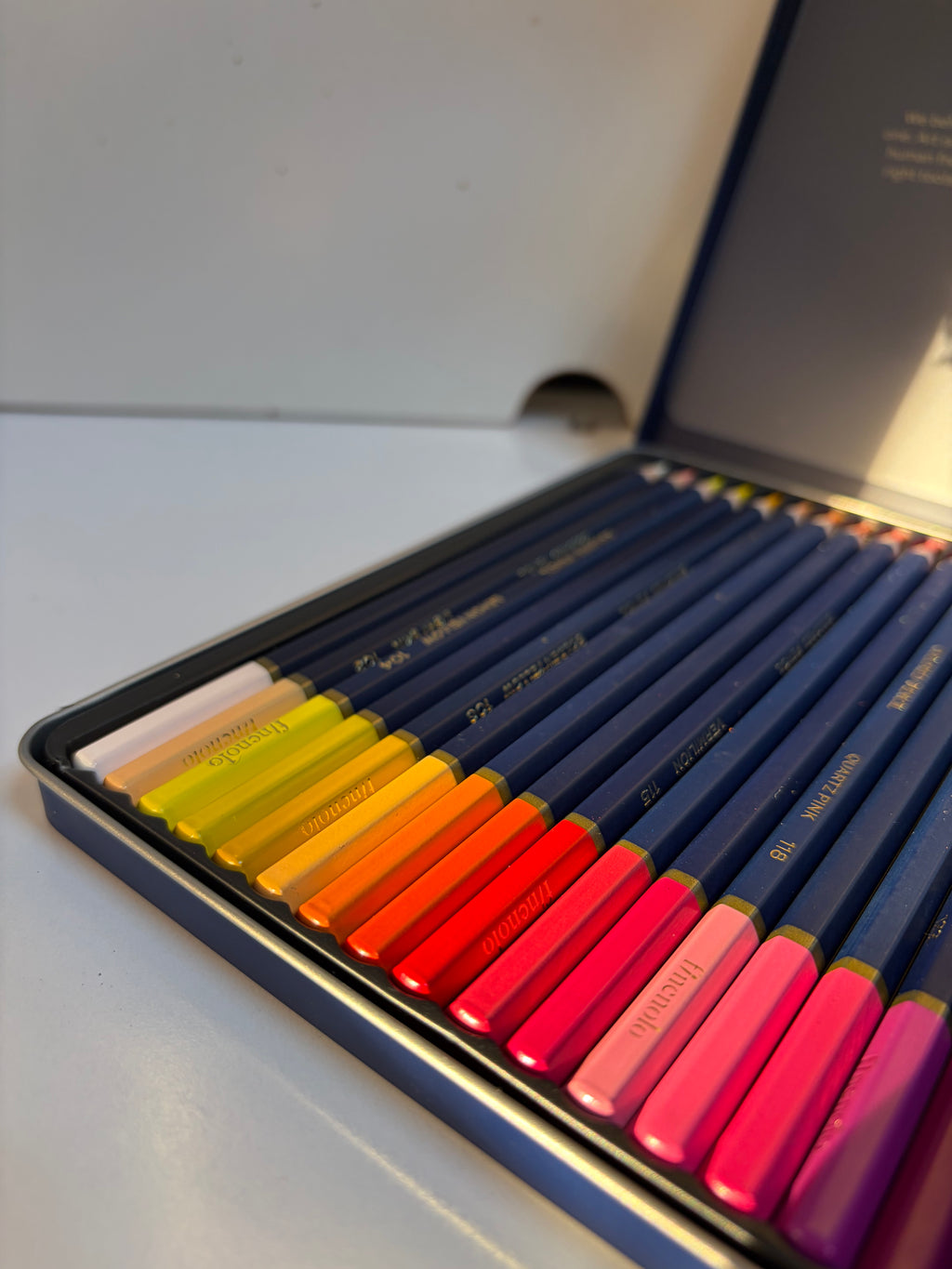 Finenolo Deli color pencil 36