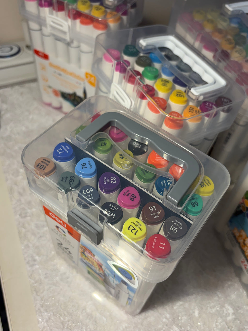 Deli 24 sketch markers