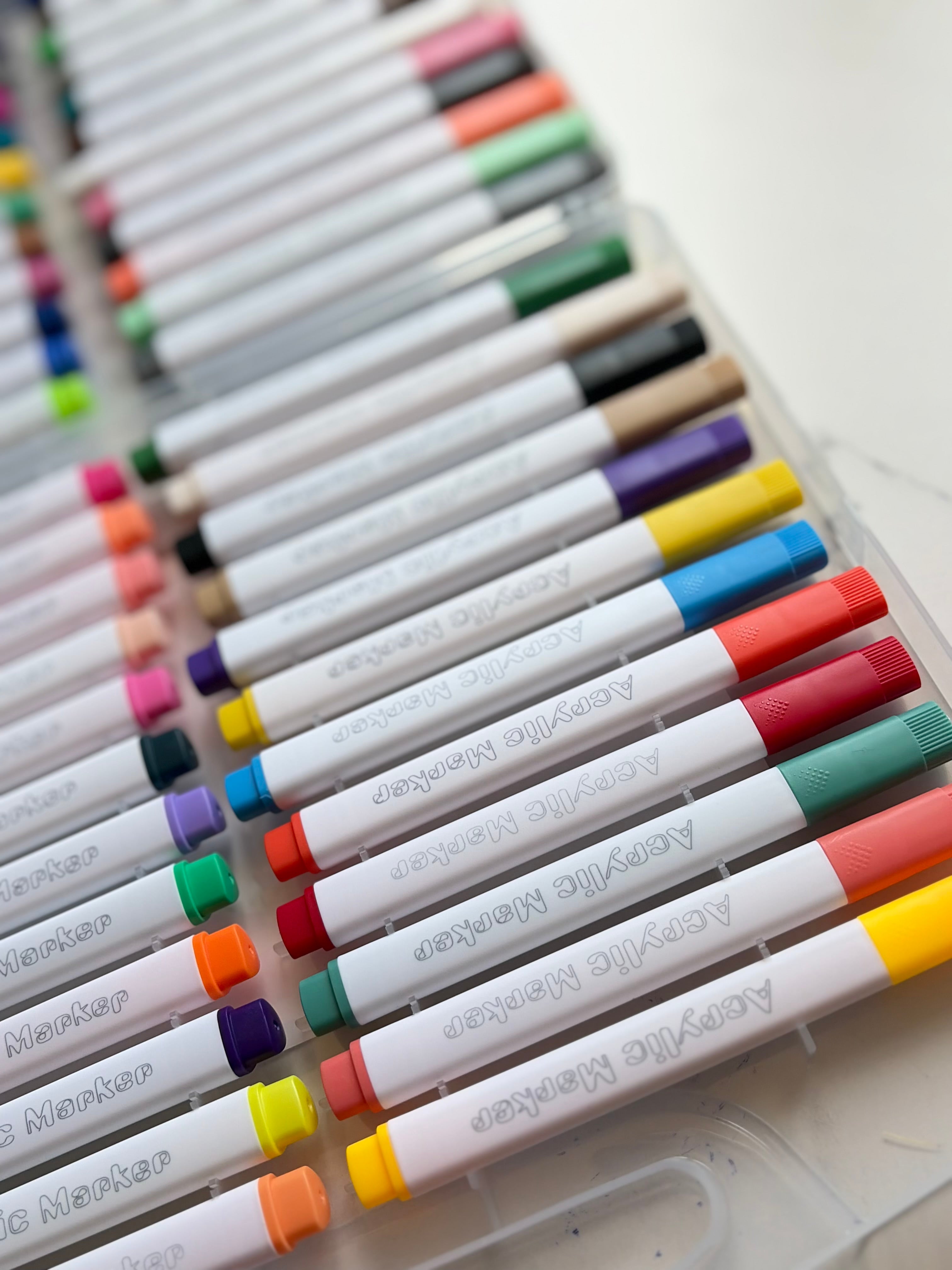 Soft tip Acrylic marker 48